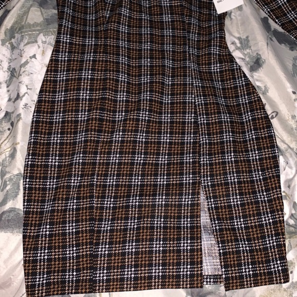 Plaid Long Sleeve Mini Dress With Front Slit - Picture 3 of 5